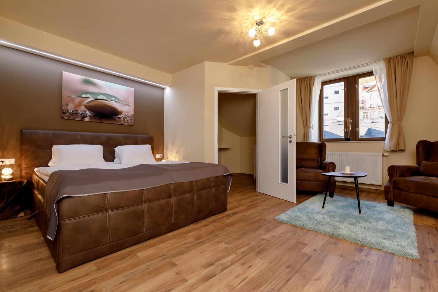Apartments Menuet Karlovy Vary Ruang foto